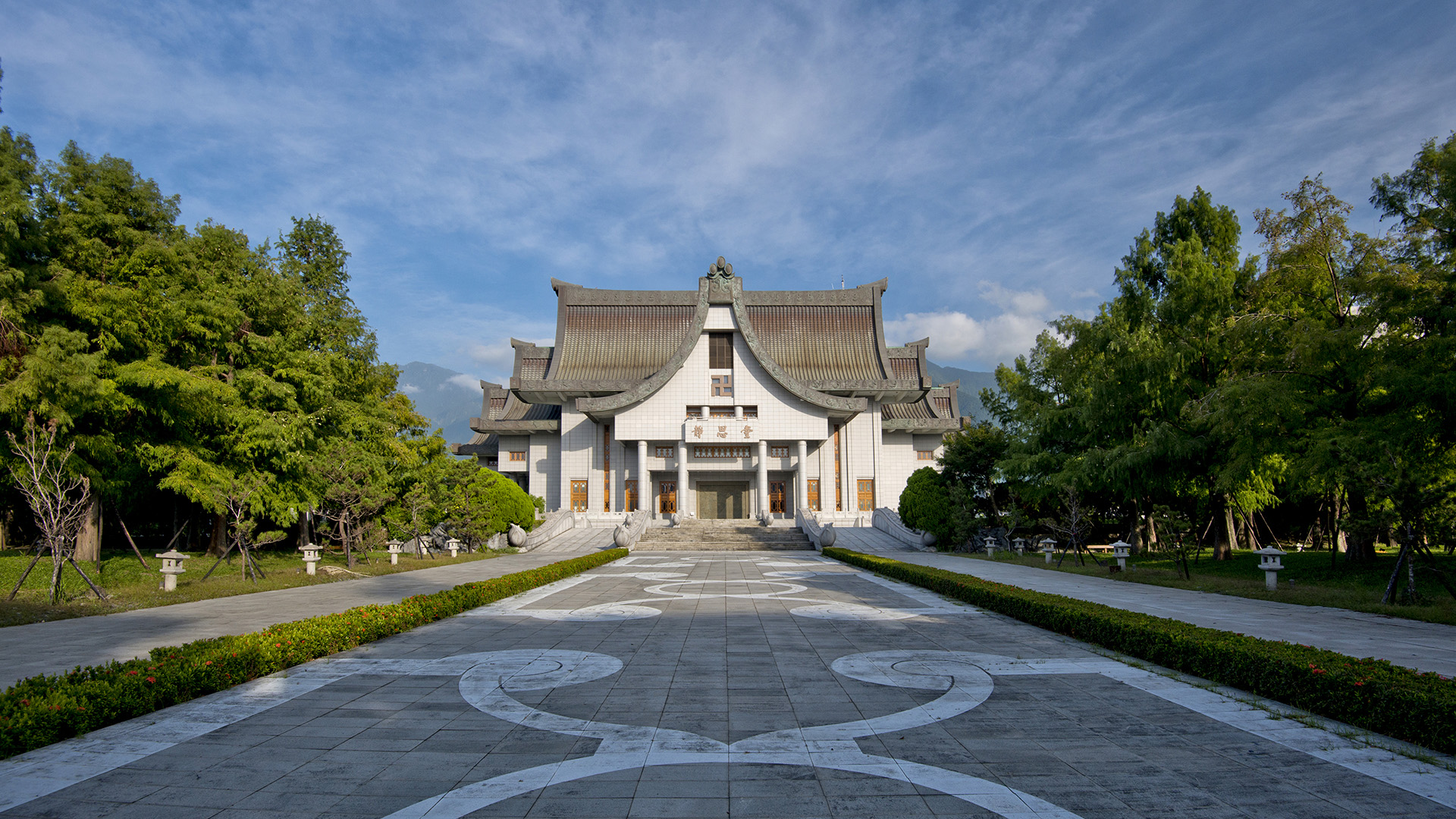 佛經源由及行經之道 身體力行